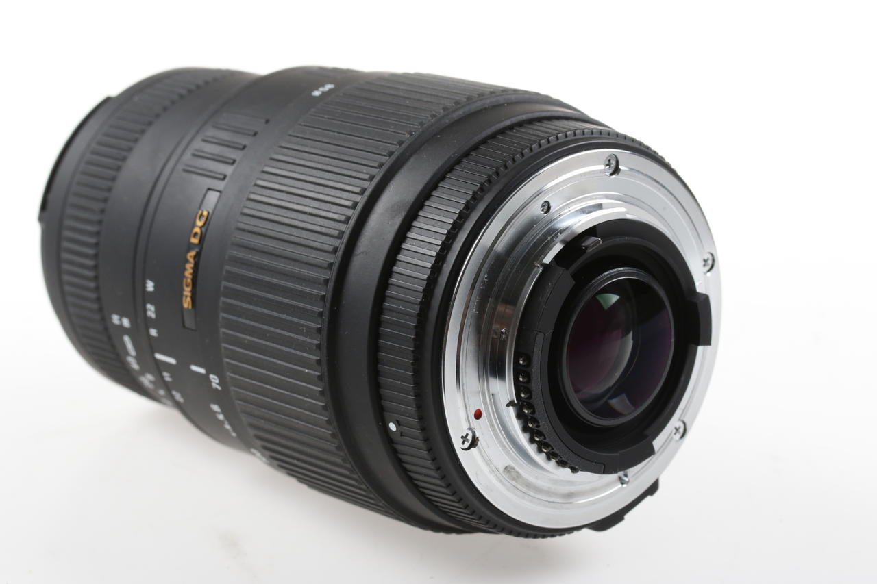 SIGMA 70-300mm f/4,0-5,6 DG Macro für Nikon F - #11948968