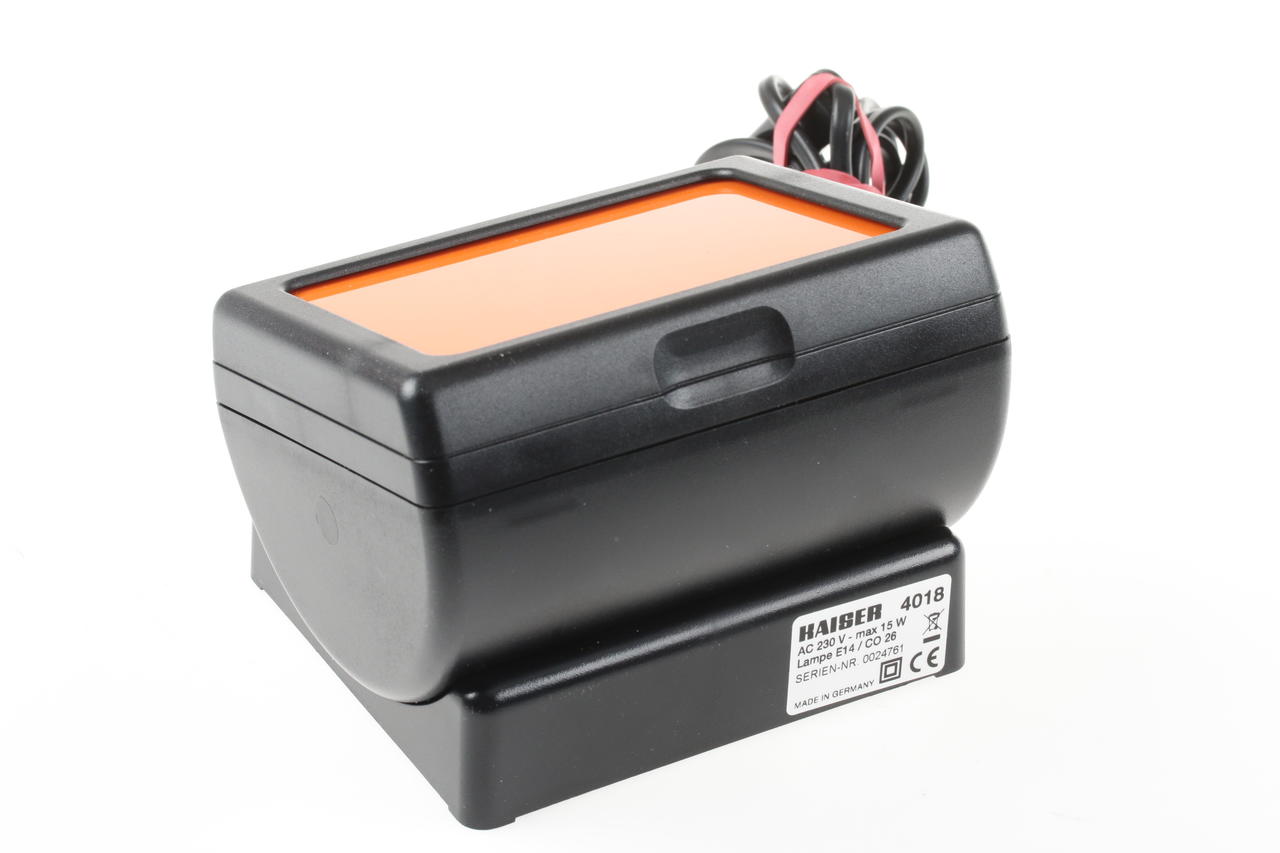 Kaiser Laborleuchte mit Orange und Rotfilter