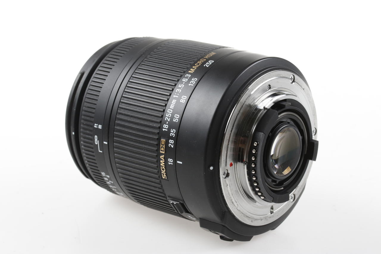 SIGMA 18-250mm f/3,5-6,3 DC OS HSM für Nikon F (DX) - #16008105