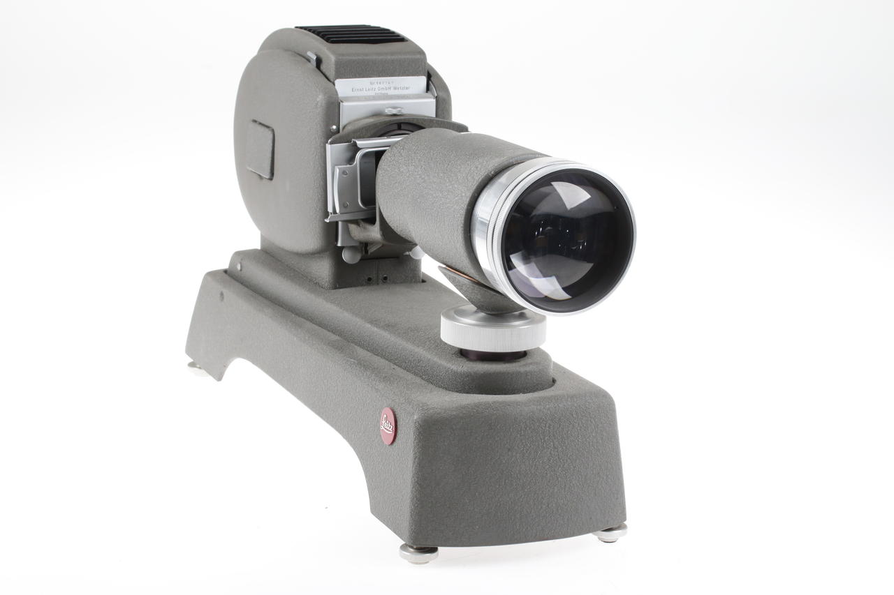 Leica Diaprojektor PRADO 500 mit Hektor 20cm 2,5 Objektiv
