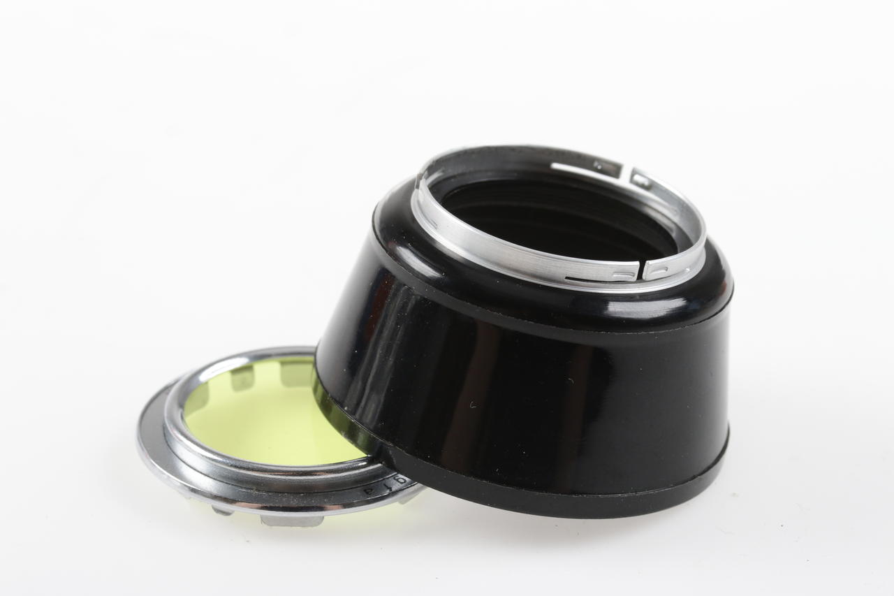 Agfa Sonnenblende 30mm mit Gelbfilter