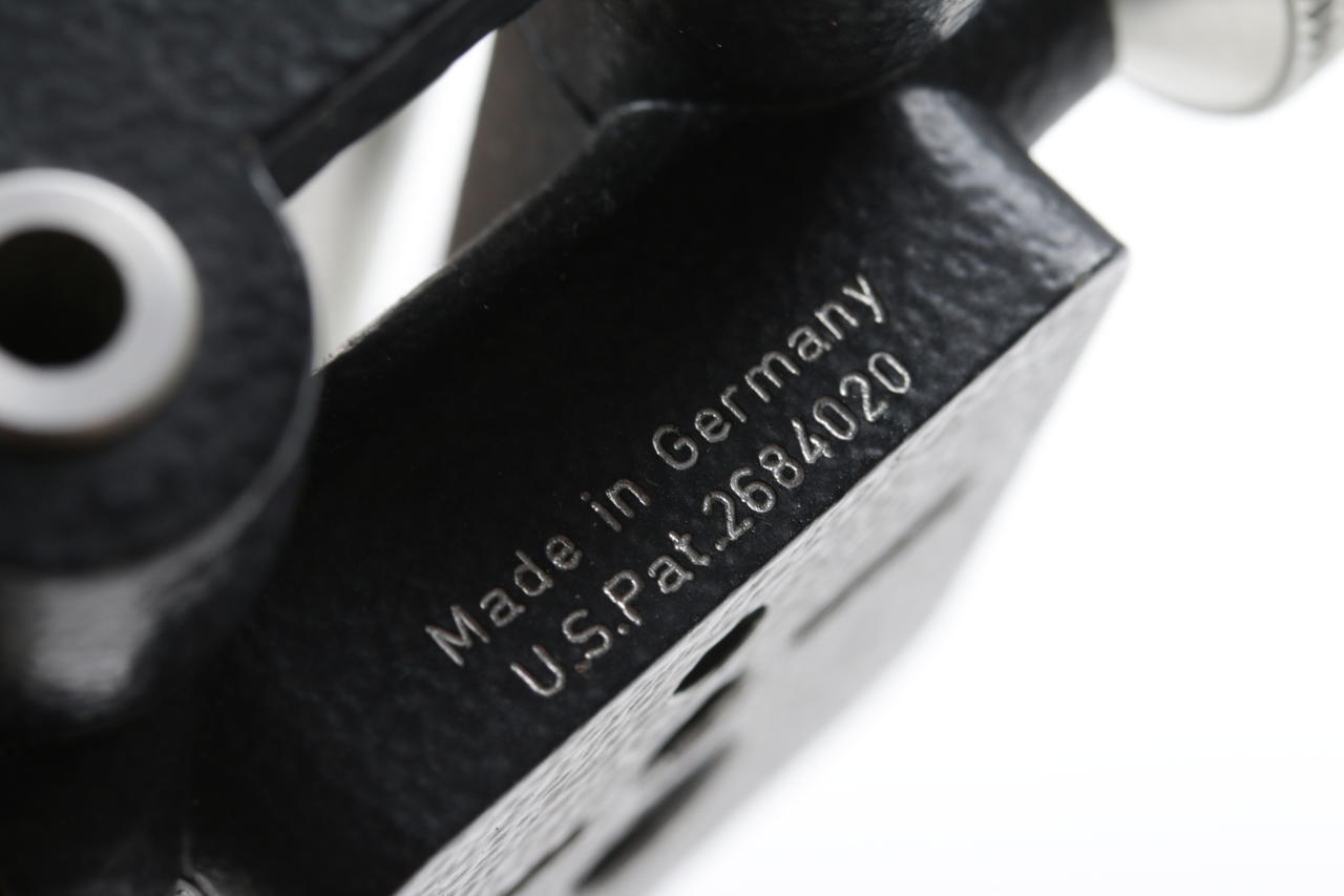 Zeiss Ikon Zeiss Sonnar 135mm f/2,8 für Contarex mit Balgen - #2620593