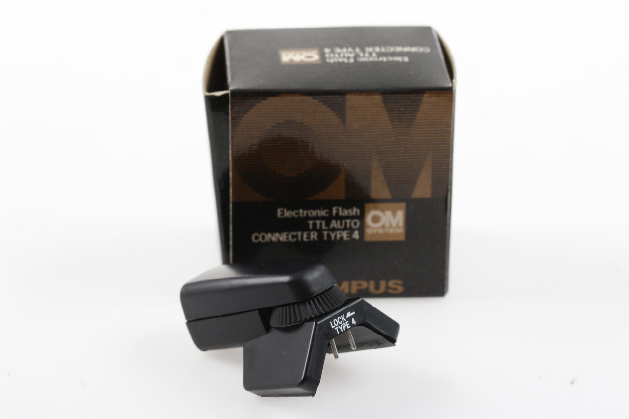 Olympus TTL Auto Connector Type 4