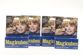 General Electric Blitzbirnen Magicubes - 4 Packungen