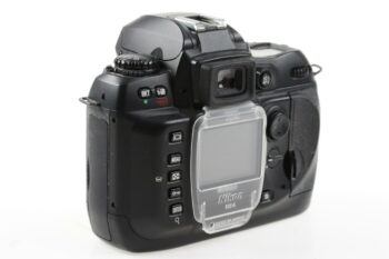 Nikon D100 Gehäuse mit Zubehörpaket - #2002207
