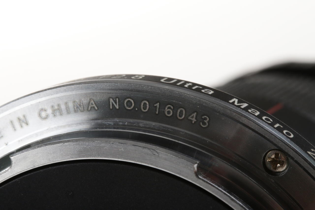 LAOWA 25mm f/2,8 Ultra Macro 5x für Canon EF - #016043