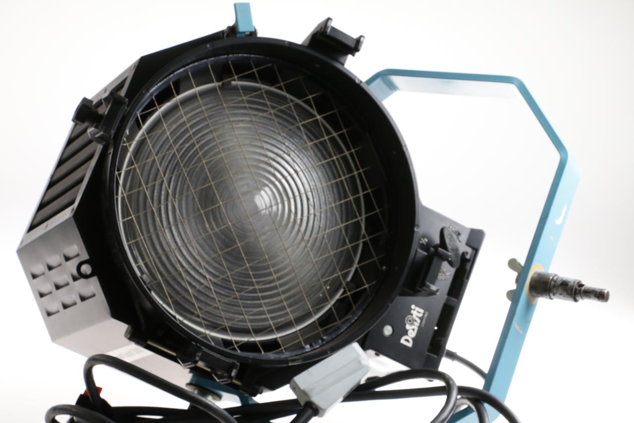 Broncolor Fresnel Spot 300 Desisti