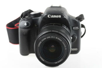 Canon EOS 500D mit EF-S 18-55mm f/3,5-5,6 IS - #138051359