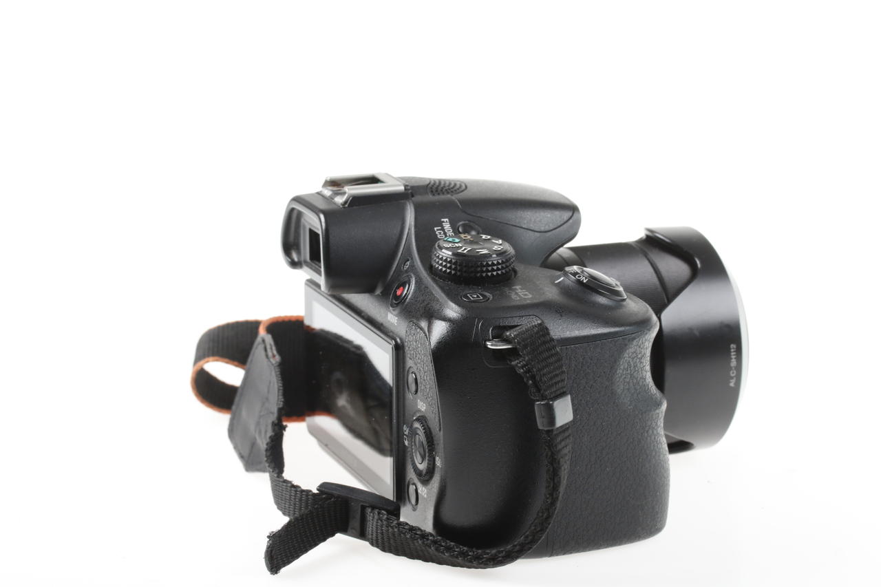 Sony Alpha 3000 mit E 18-55mm f/3,5-5,6 OSS - #4032204