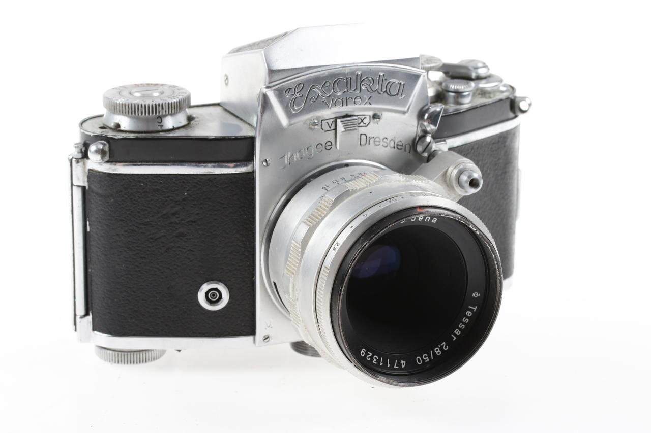 Ihagee EXAKTA Varex IIa mit Tessar 50mm f/2,8 - #811523