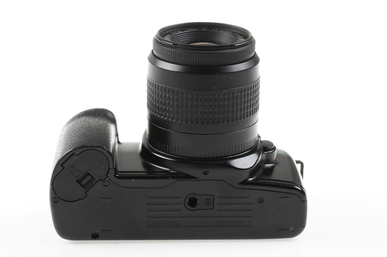 Canon EOS 1000FN mit EF 35-80mm f/4,0-5,6 II - #7211814