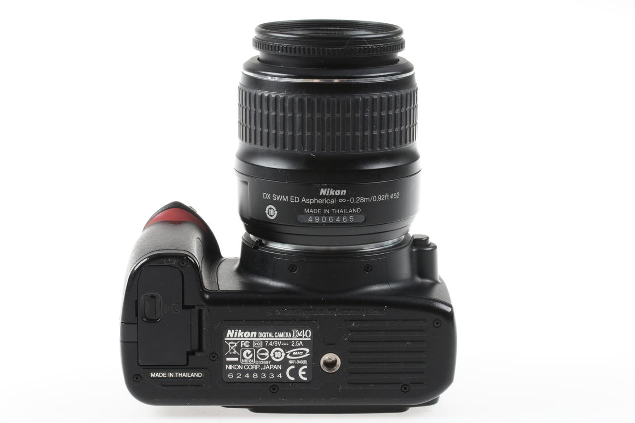 Nikon D40 mit AF-S DX 18-55mm f/3,5-5,6 G ED II - #6248334