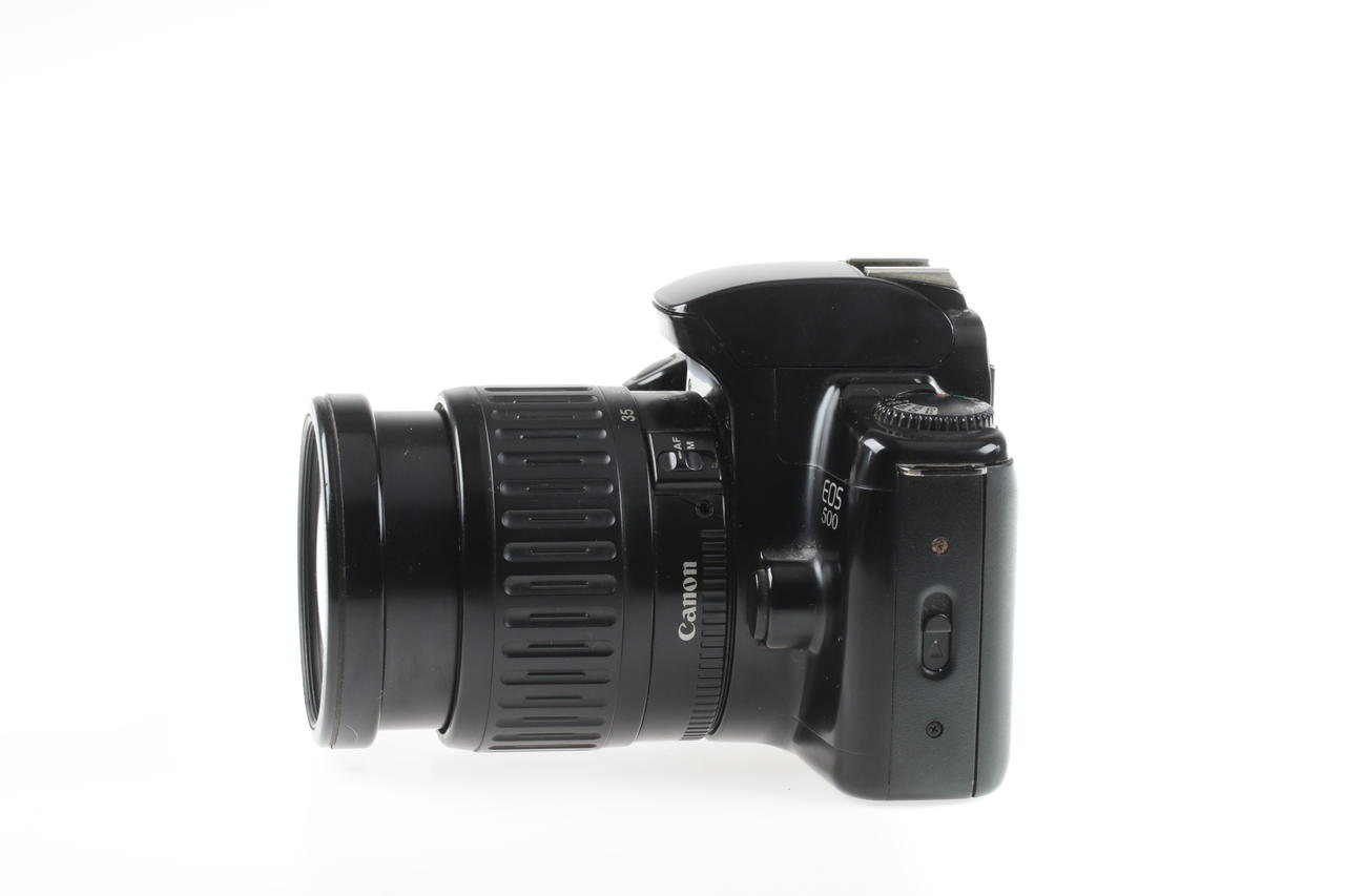 Canon EOS 500 mit EF 35-105mm f/4,5-5,6 Zoom-Objektiv - #7531552