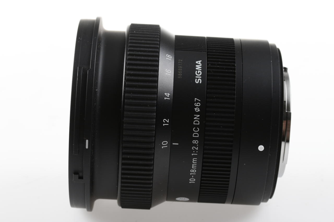 SIGMA 10-18mm f/2,8 DC DN für Fujifilm-X Mount - #58689172