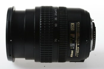 Nikon AF-S DX 18-70mm f/3,5-4,5 G ED - #US2428936