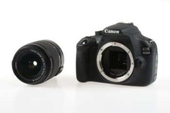 Canon EOS 1200D mit EF-S 18-55mm f/3,5-5,6 III - #273074009458