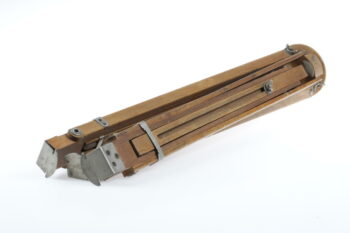 Holzstativ historisch