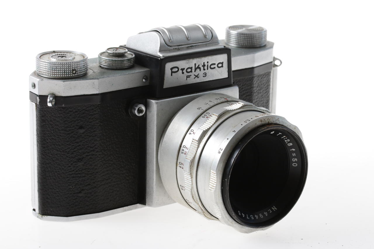 Praktica FX Gehäuse mit T 50mm f/2,8 Objektiv - #4945745
