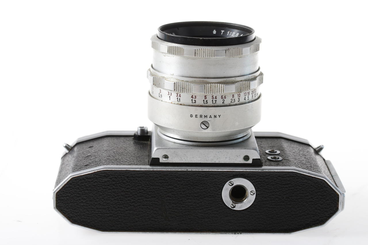 Praktica FX Gehäuse mit T 50mm f/2,8 Objektiv - #4945745