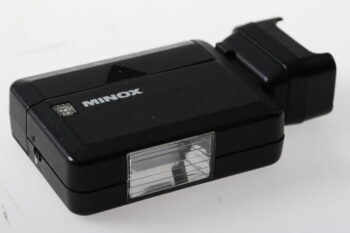 Minox 8x11 Blitz