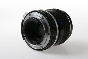 Nikon MF 85mm f/2,0 AI - #191356