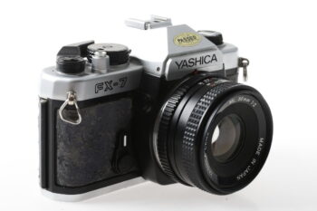 Yashica FX-7 mit ML 50mm f/2,0 - #584386