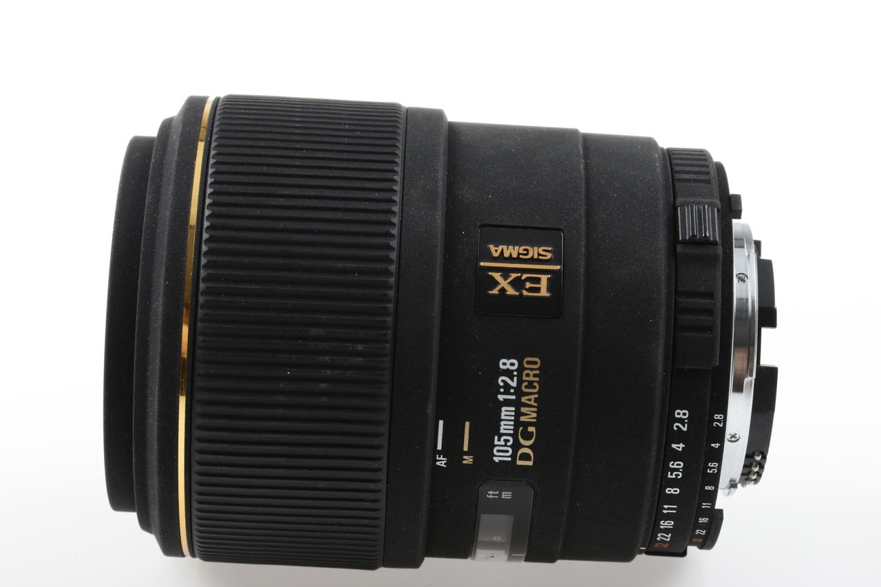 SIGMA 105mm f/2,8 EX DG Macro für Nikon F (FX) - #11318981