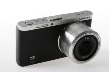Samsung NX Mini mit 9-27mm f/3,5-5,6 Objektiv - #8HAZCN1F6004CA