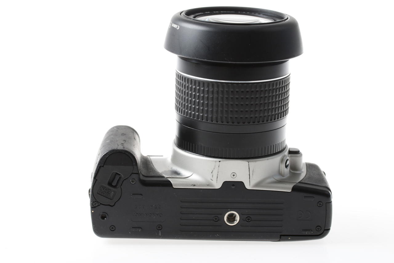 Canon EOS 300 mit EF 28-80mm f/3,5-5,6 II - #3541325