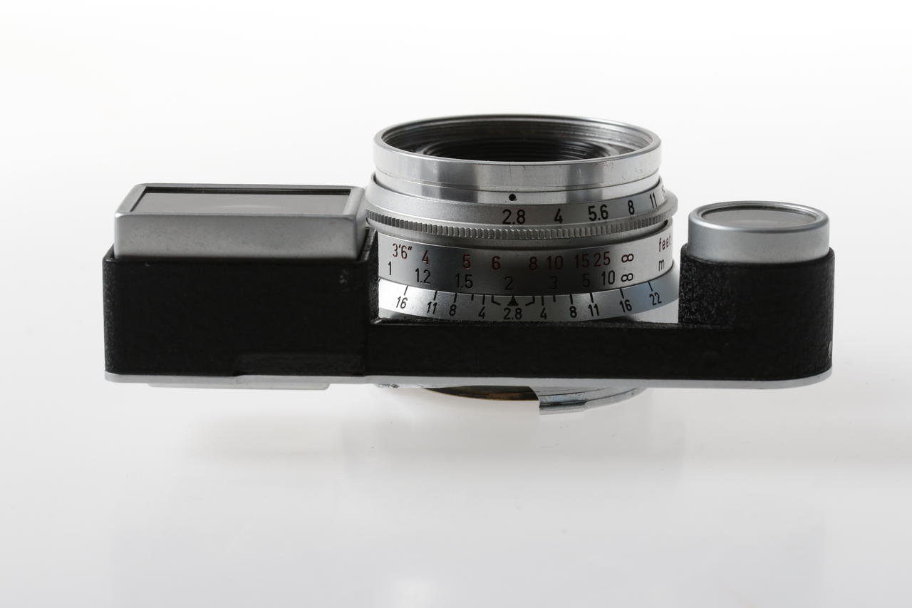 Leica Summaron 35mm f/2,8 mit Brille für Leica M - #4755917