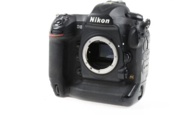 Nikon D5 Gehäuse - XQD Version - ohne Ladegerät - #6009501