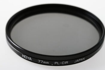 Hoya Filter PL-CIR Filter / 77mm