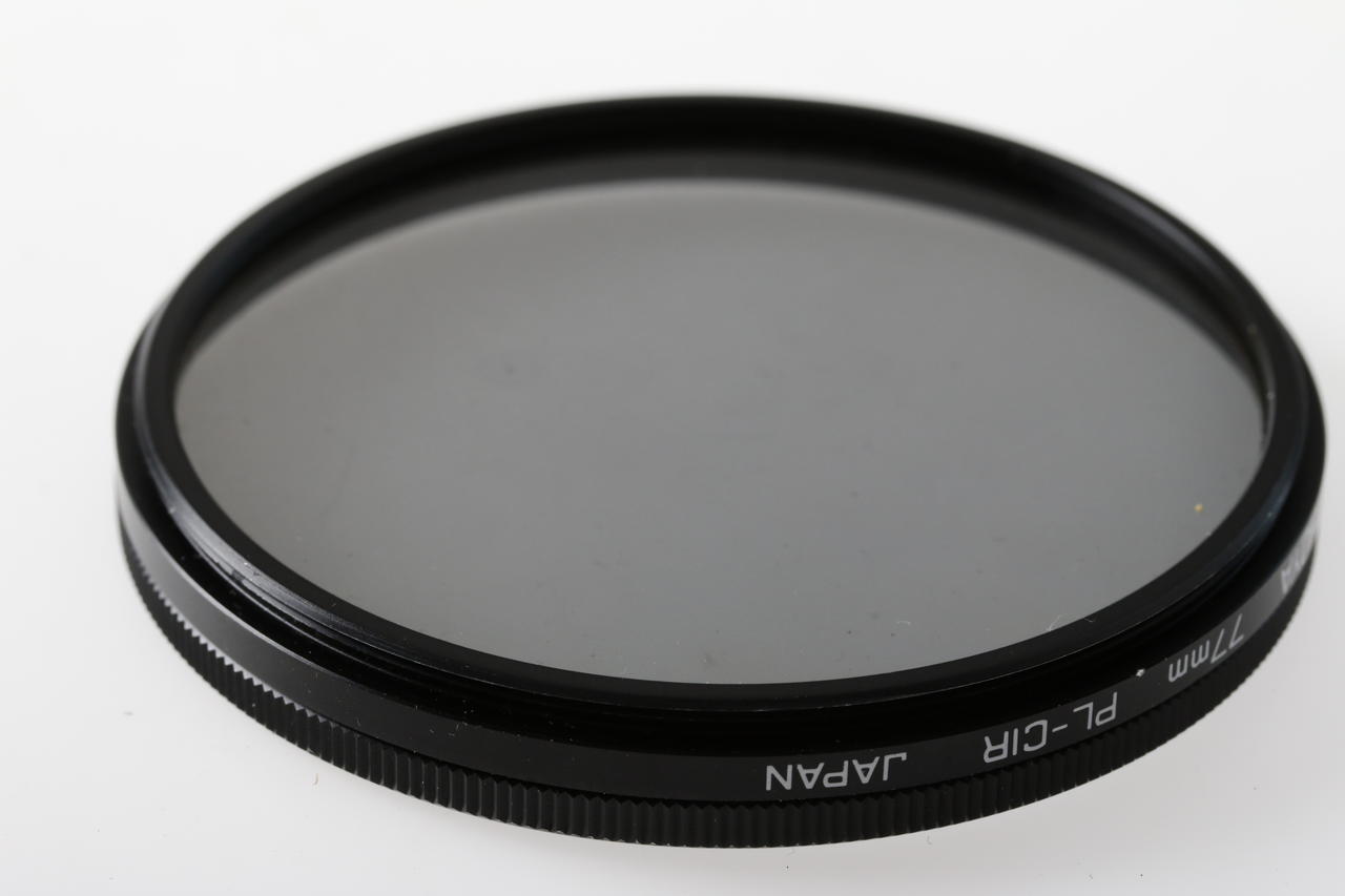 Hoya Filter PL-CIR Filter / 77mm