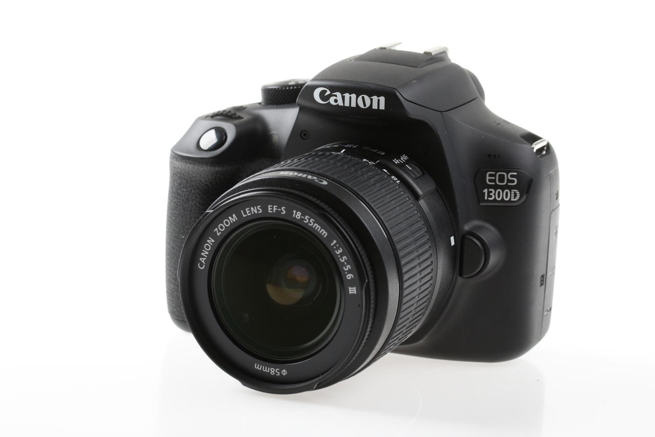 Canon EOS 1300D Set mit EF-S 18-55mm f/3,5-5,6 IS III - #273073092047