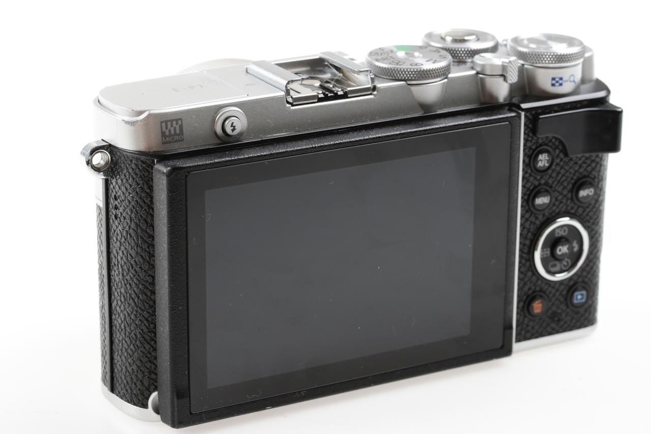 Olympus E-P7 mit Lumix G Vario 12-32mm f/3,5-5,6 ASPH - #39982