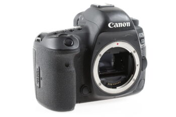 Canon EOS 5D Mark IV - #223057004623