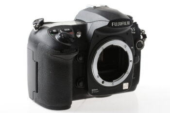 FUJIFILM FinePix S5 Pro - #72Q01920