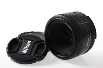 Nikon AF 50mm f/1,8 D - #578229