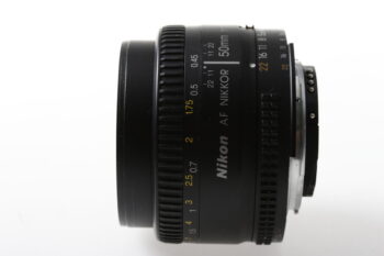 Nikon AF 50mm f/1,8 D - #578229