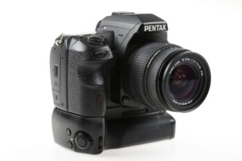 Pentax K-3 Gehäuse mit Sigma 18-50mm 1:3,5-5,6 DC - #4987549