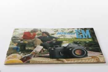 Nikon EM Gebrauchsanleitung