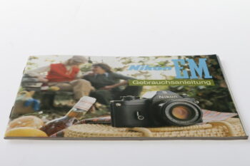 Nikon EM Gebrauchsanleitung