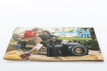Nikon EM Gebrauchsanleitung
