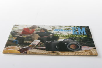 Nikon EM Owner´s Manual