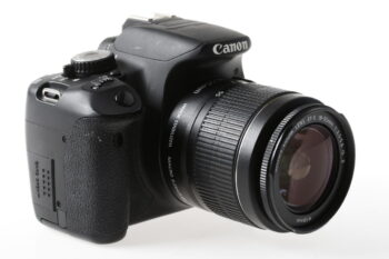 Canon EOS 650D mit EF-S 18-55mm IS II - Blitzmechanik defekt - #073033035862