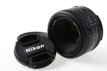 Nikon AF 50mm f/1,8 D - #569136
