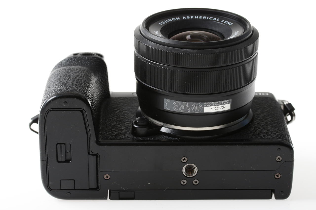 FUJIFILM X-S10 mit XC 15-45mm f/3,5-5,6 OIS PZ - #3D004211