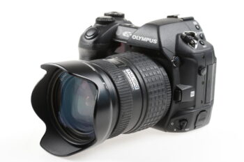 Olympus E-1 Gehäuse mit Zuiko Digital 14-54mm f/2,8-3,5 - #500006707
