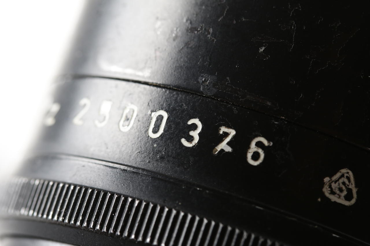 Meyer Optik Görlitz Telemegor 180mm f/5,5 Schwarz für M42 - #2500376