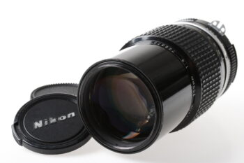 Nikon MF 200mm f/4,0 Nikkor - #72537